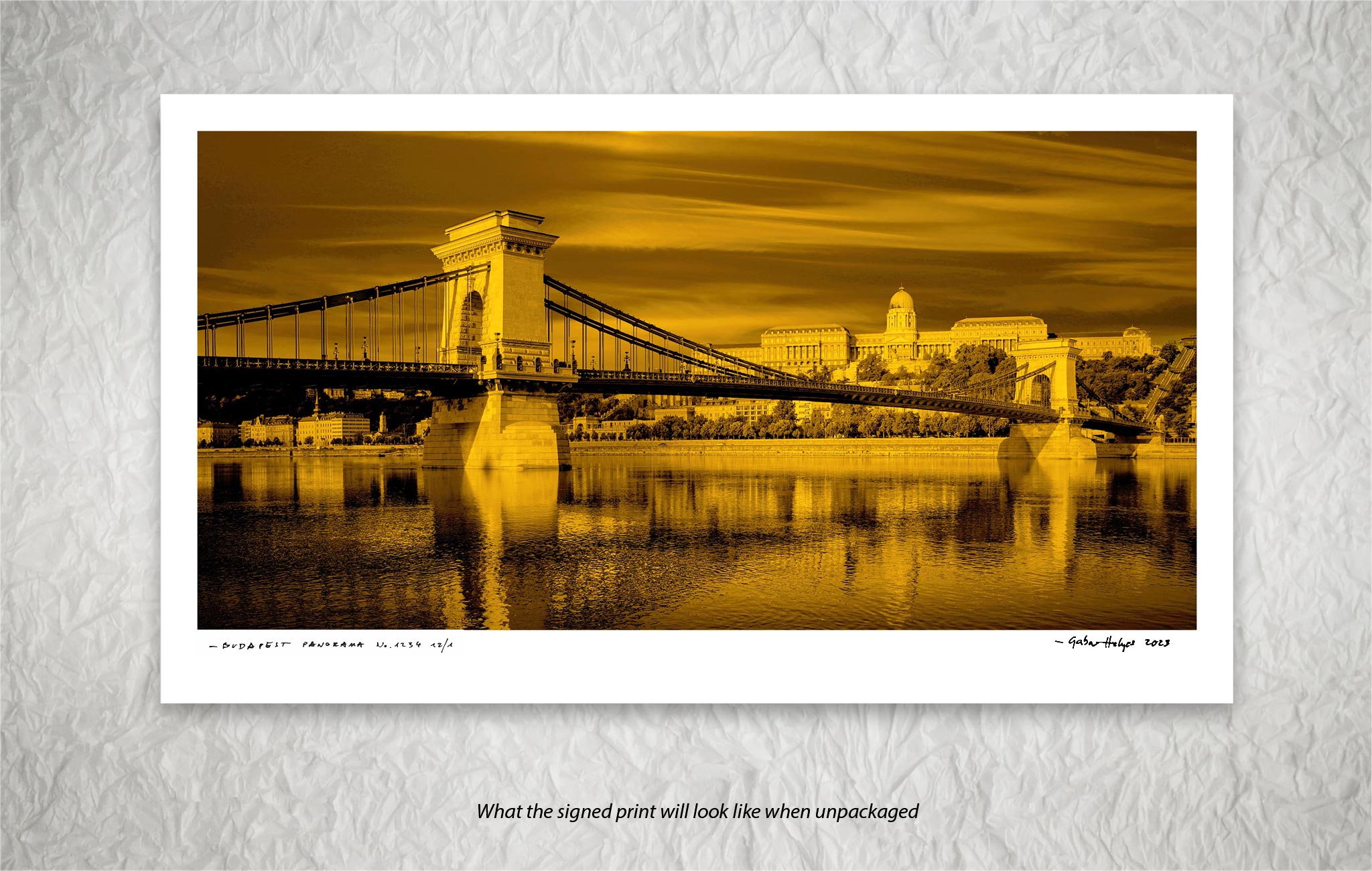 BUDAPEST PANORAMA No.4654GB        "CHAIN BRIDGE IN GOLDEN LIGHTNING"